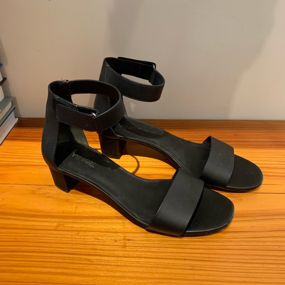 Vince Remy Sandal - Black